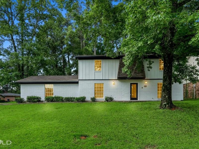 217 Medallion Circle Property Photo 8
