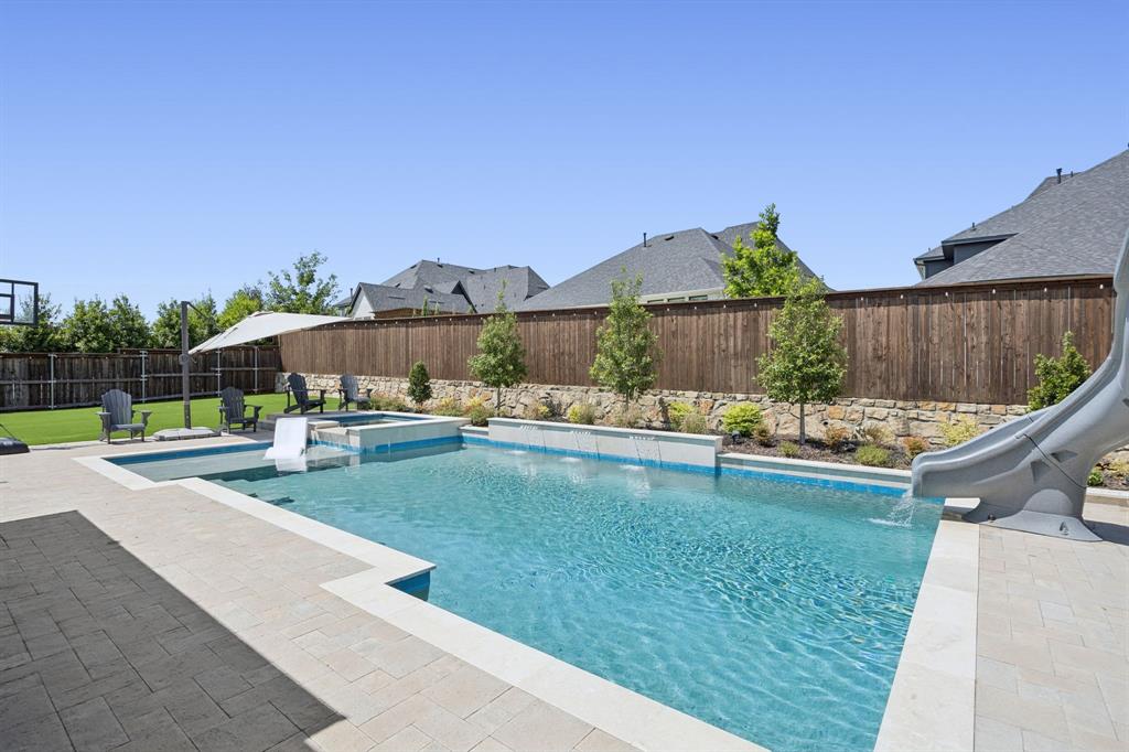 2712 Whirlaway Court Property Photo 35