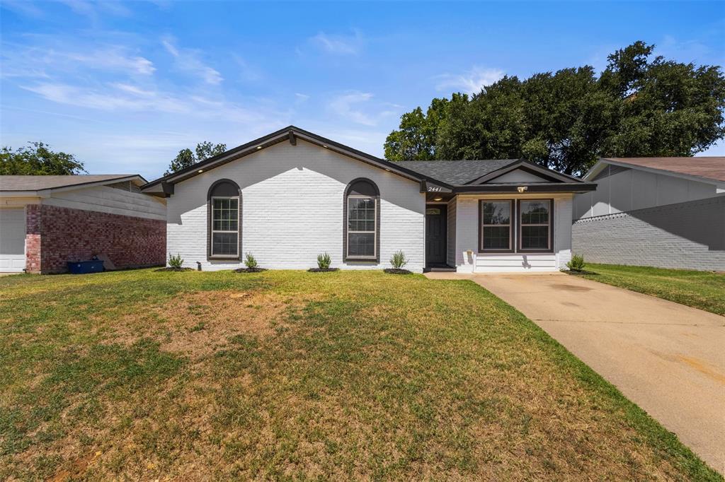 2441 Miller Street Property Photo 1