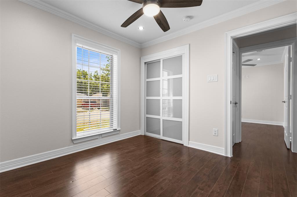 2441 Miller Street Property Photo 16