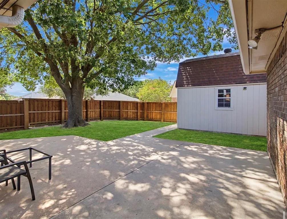 2701 Beau Drive Property Photo 1