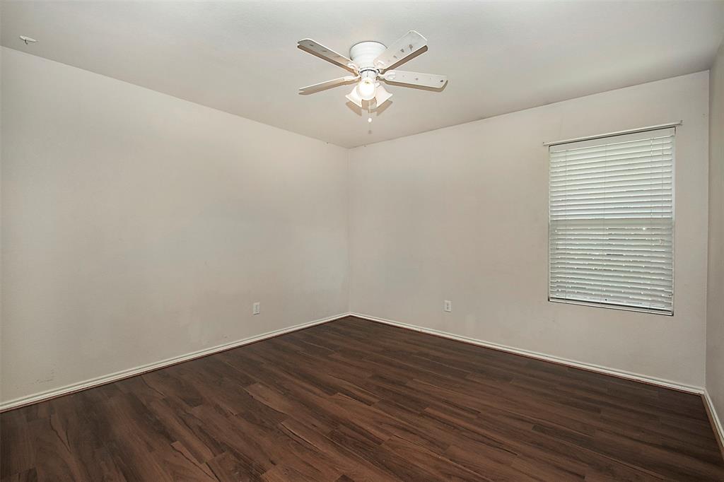 2812 Paddock Way Property Photo 4