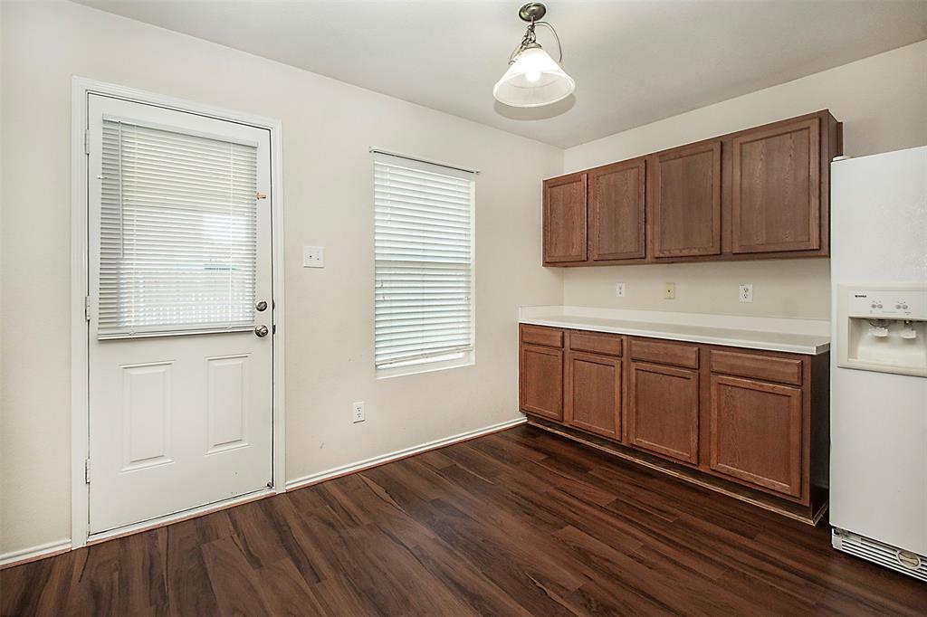 2812 Paddock Way Property Photo 12