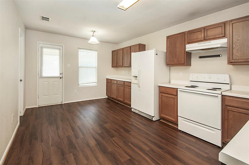 2812 Paddock Way Property Photo 14