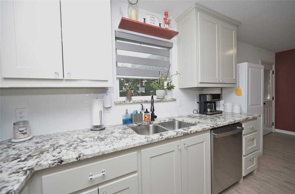5000 Olivia Lucille Street Property Photo 7