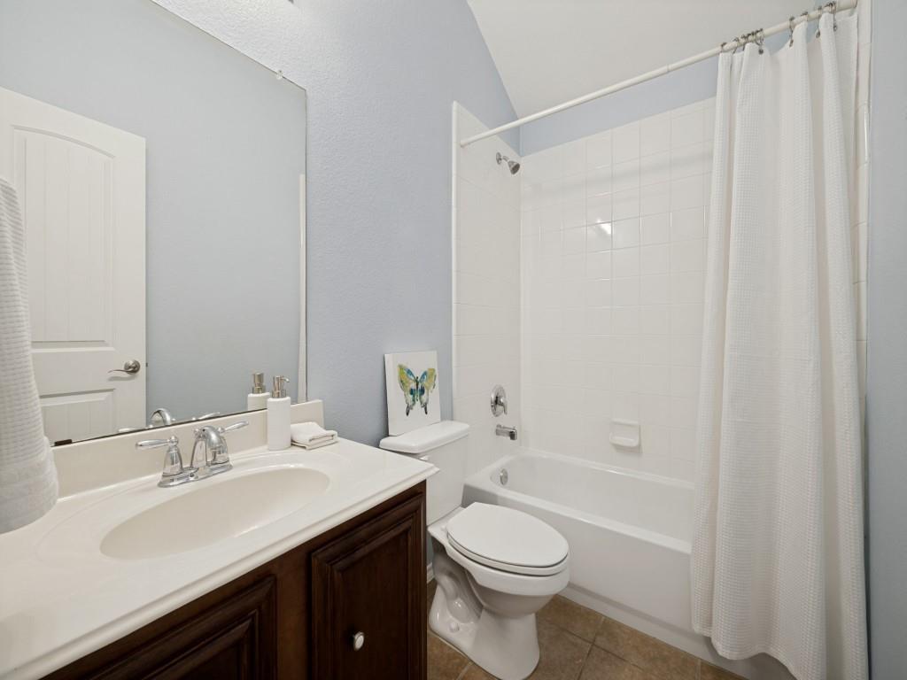 2216 Julian Drive Property Photo 21