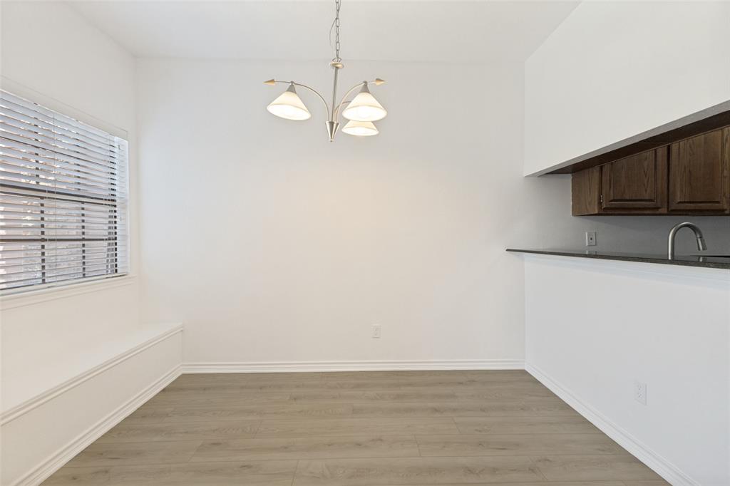 6006 Auburndale Avenue D Property Photo 9