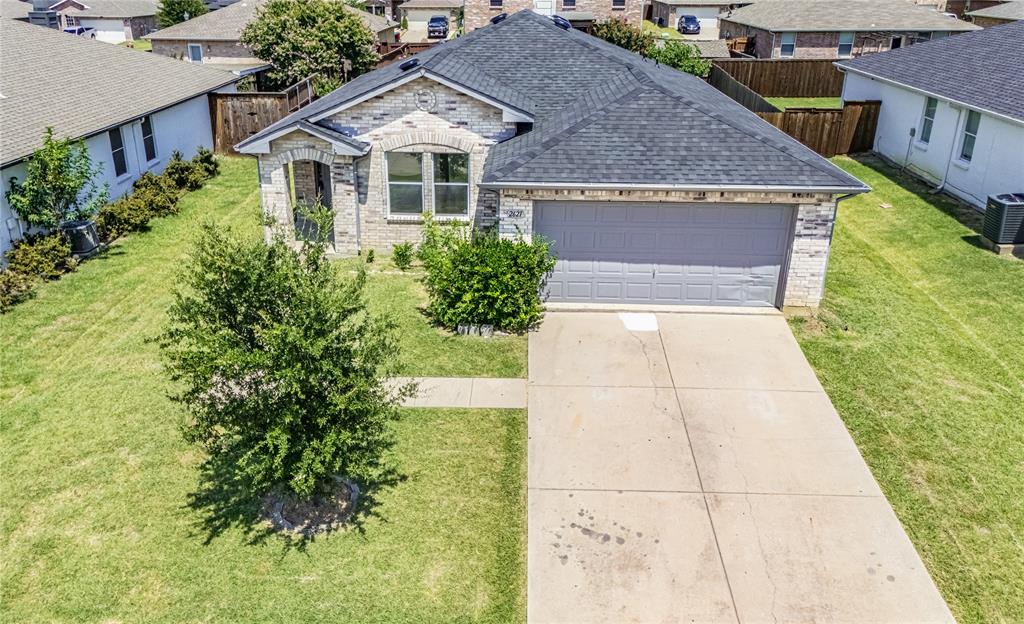 2621 Shorecrest Drive Property Photo 16