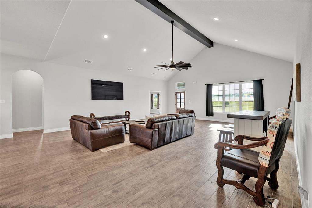 1040 Cloudy Court Property Photo 4