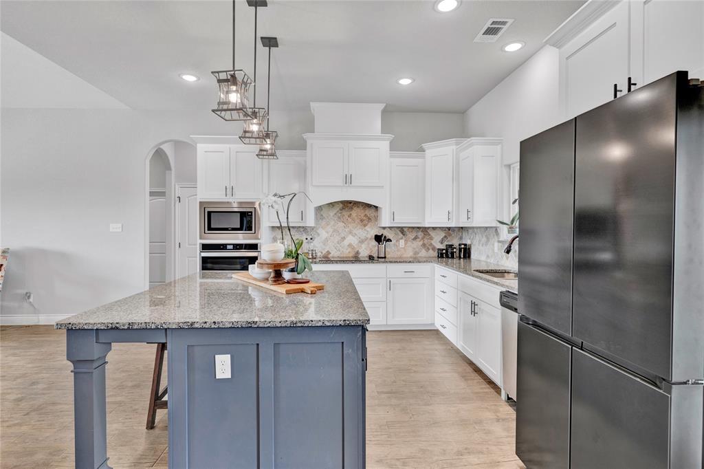1040 Cloudy Court Property Photo 9