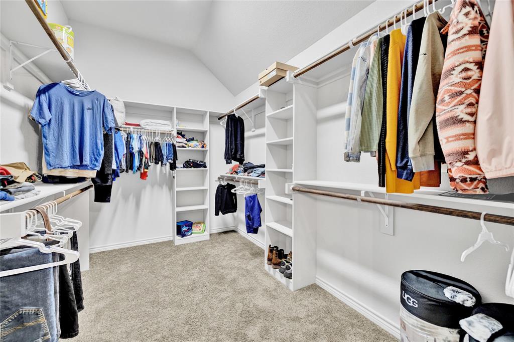 1040 Cloudy Court Property Photo 15