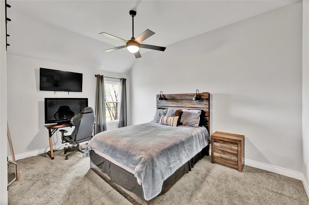 1040 Cloudy Court Property Photo 26
