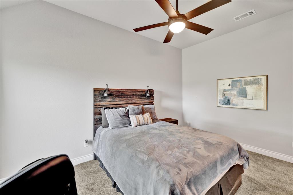 1040 Cloudy Court Property Photo 27