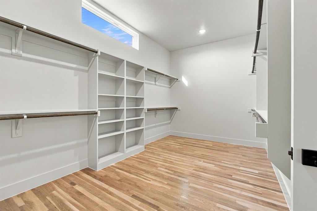 112 Aledo Heights Drive Property Photo 12