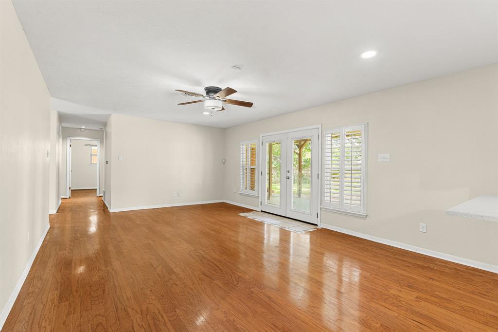 7105 Culver Avenue Property Photo 8