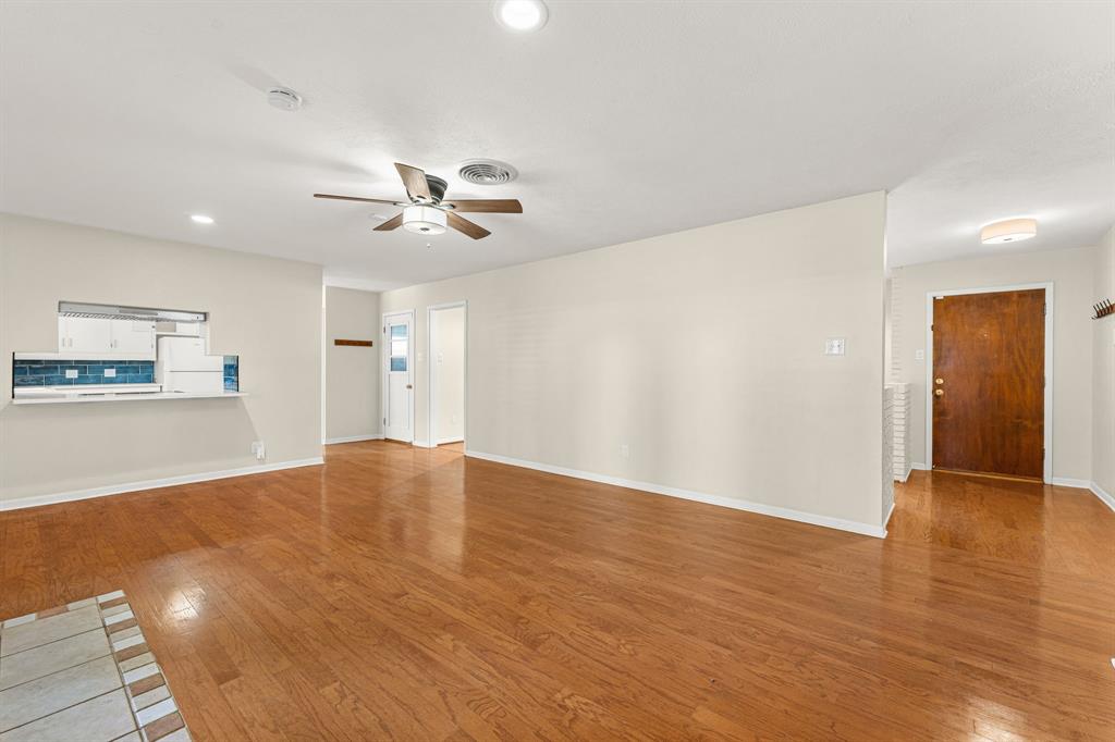 7105 Culver Avenue Property Photo 10