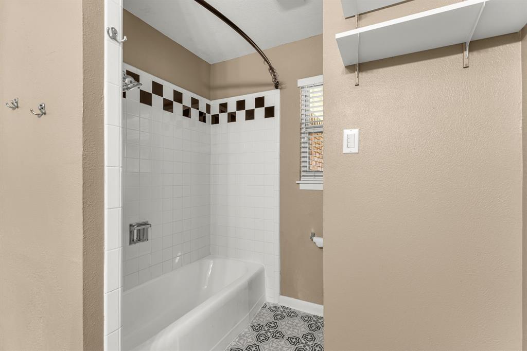 7105 Culver Avenue Property Photo 15