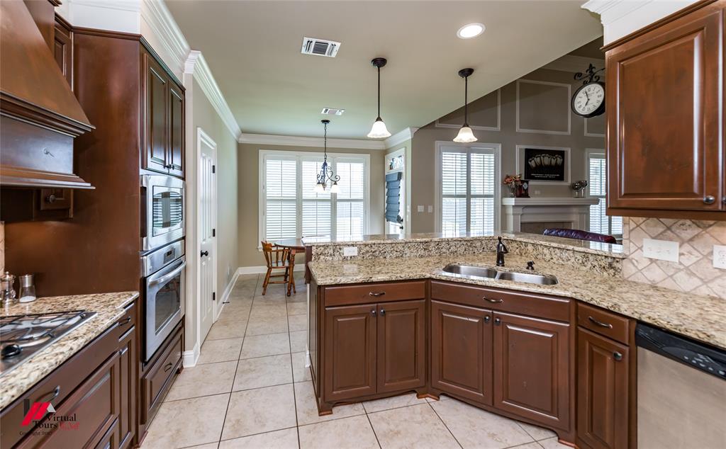 605 Parlange Circle Property Photo 9
