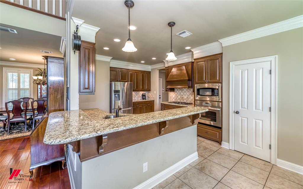 605 Parlange Circle Property Photo 11