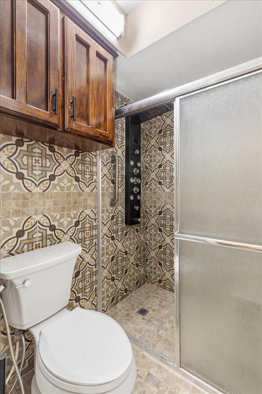 3917 Flintridge Drive Property Photo 15