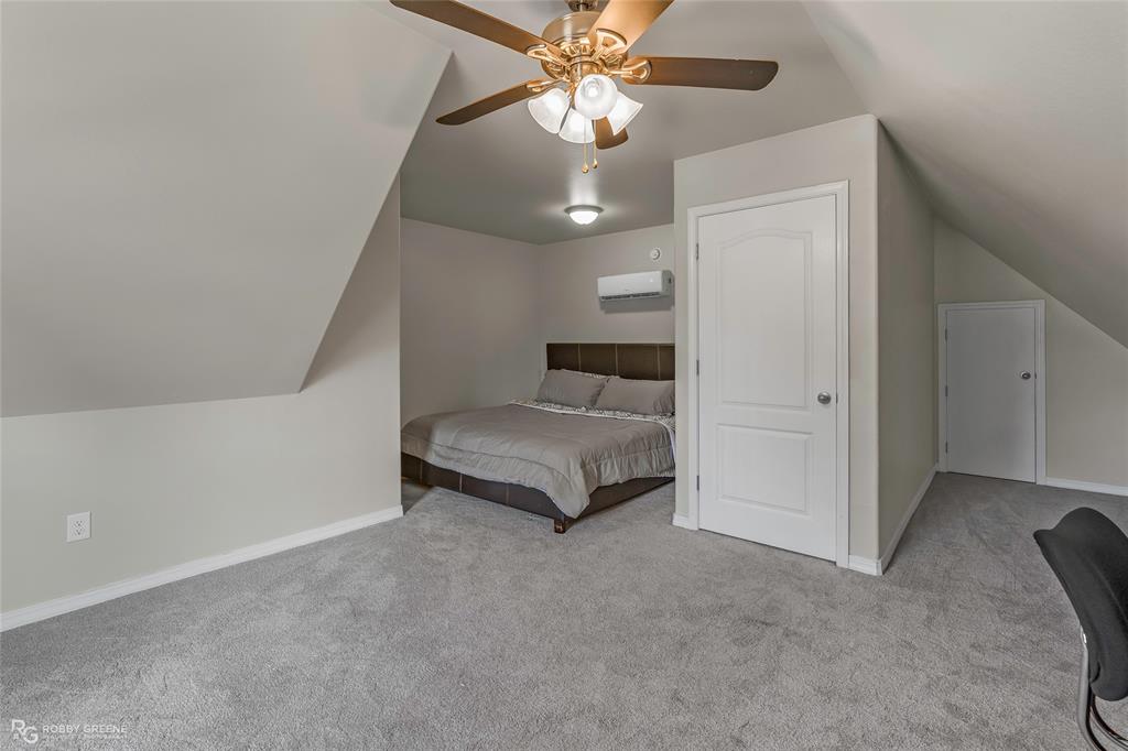 103 Bent Tree Loop Property Photo 26