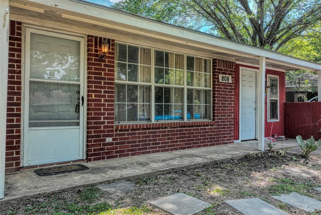 808 N Wright Avenue Property Photo 28