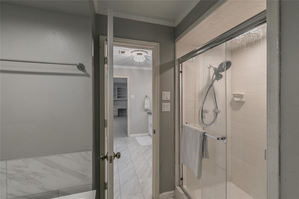 16404 Lauder Lane Property Photo 24