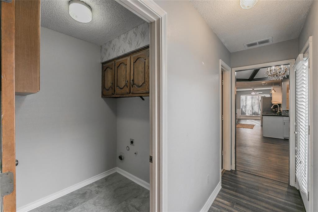 16404 Lauder Lane Property Photo 31