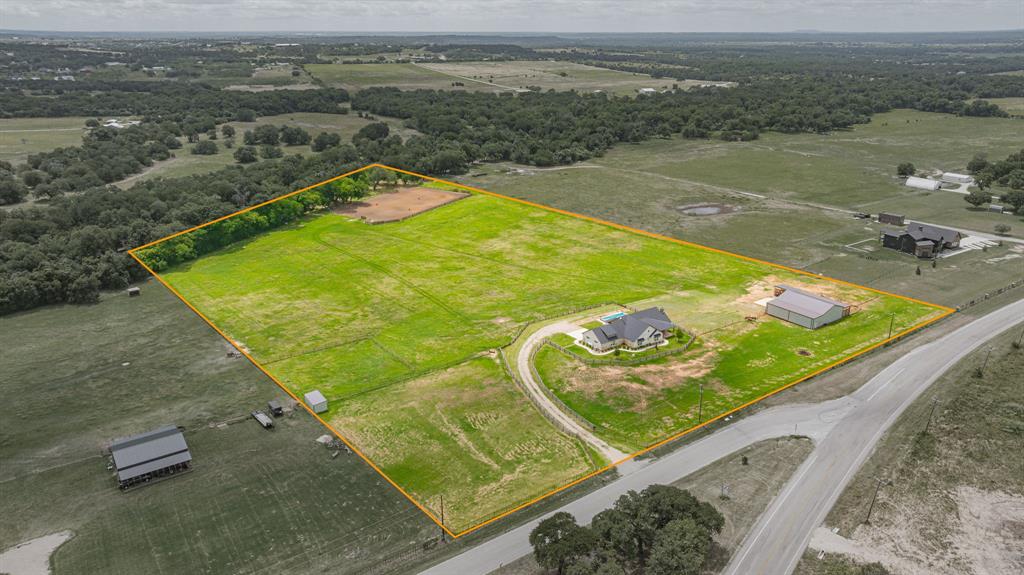 5255 Dennis Road Road Property Photo 1