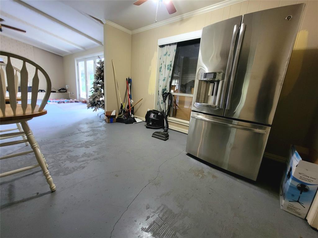 706 W Fourth Property Photo 17