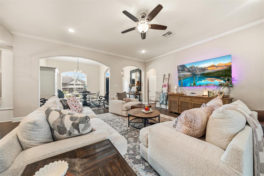 386 Cavitt Court Property Photo 8