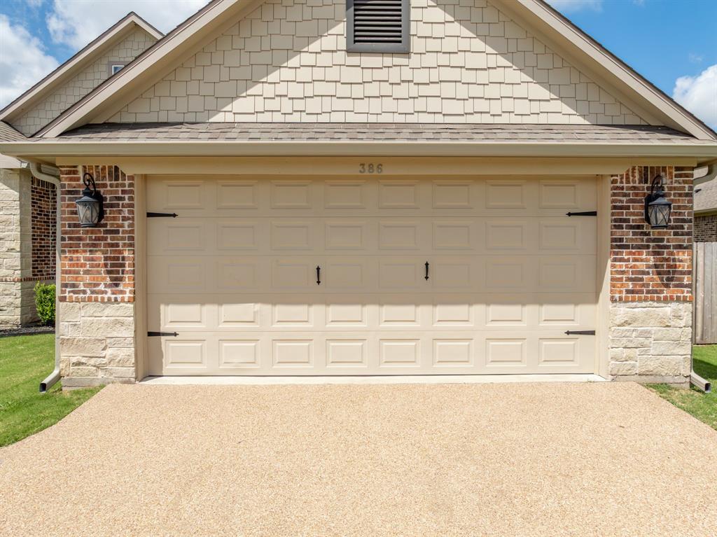 386 Cavitt Court Property Photo 31