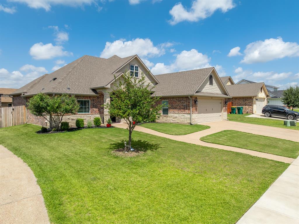 386 Cavitt Court Property Photo 32