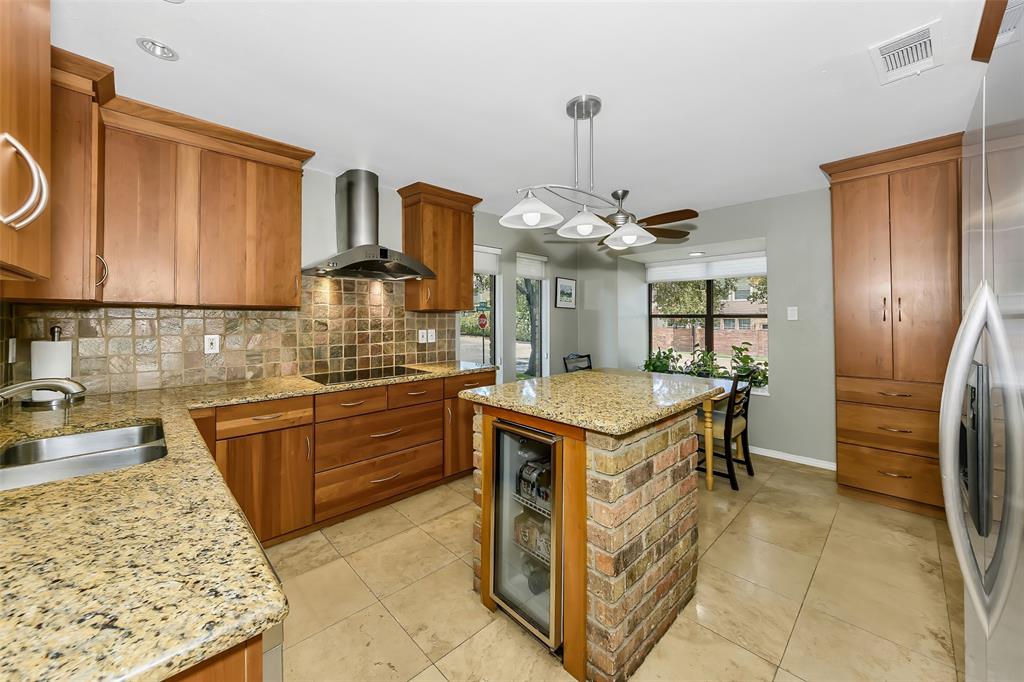 4020 Flintridge Drive Property Photo 8