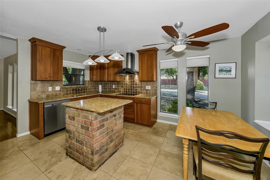4020 Flintridge Drive Property Photo 10