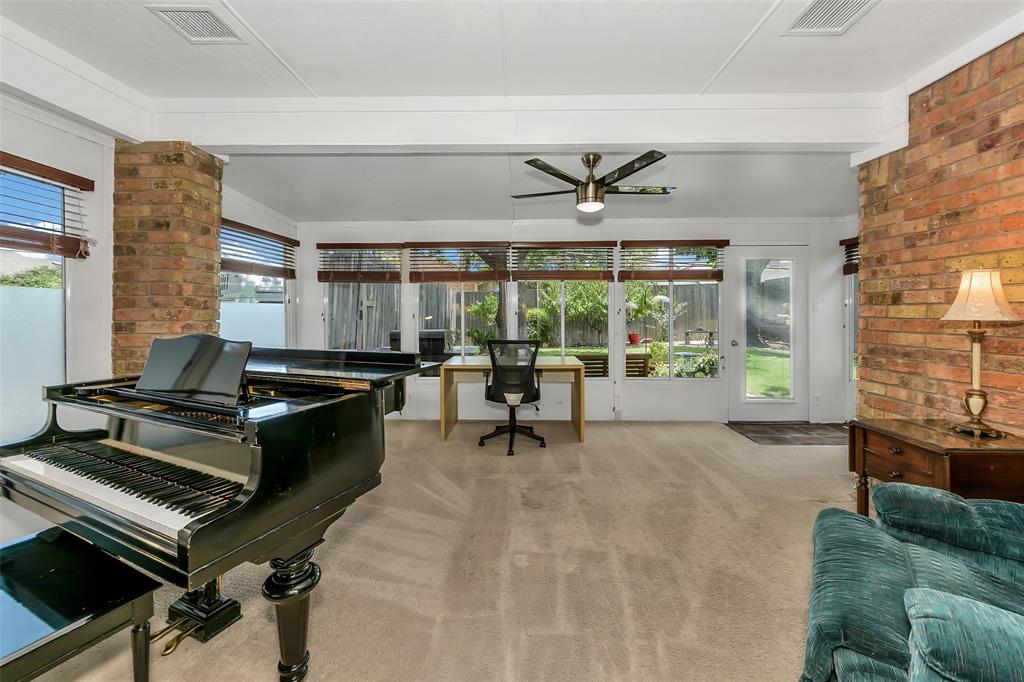 4020 Flintridge Drive Property Photo 15
