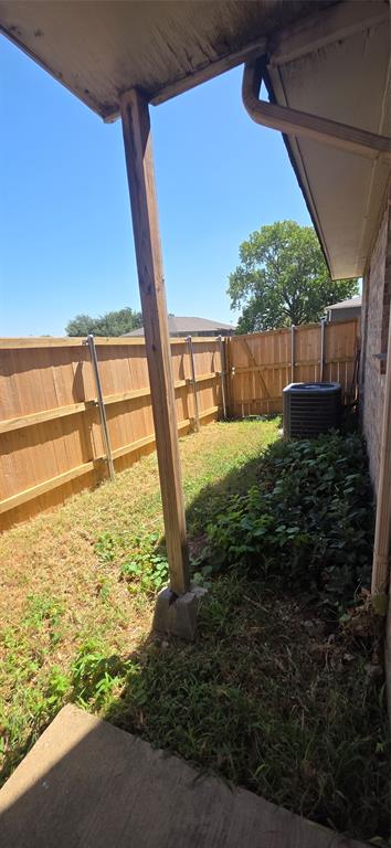 233 Vista Way 235 Property Photo 15