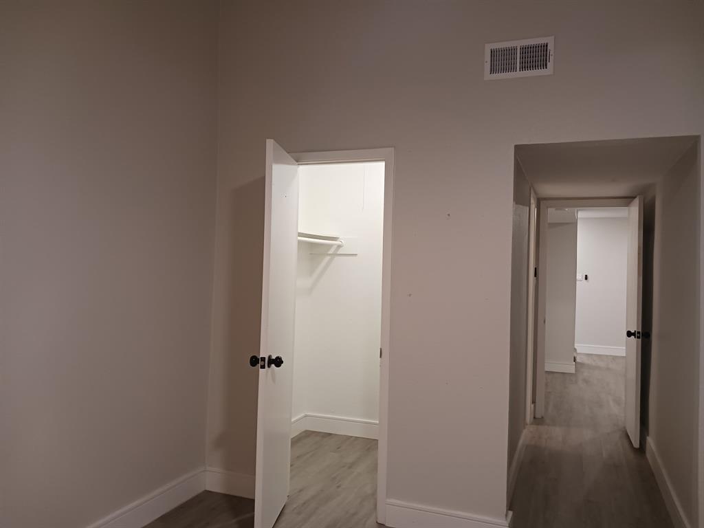 1800 Ridgeview Plaza Property Photo 11