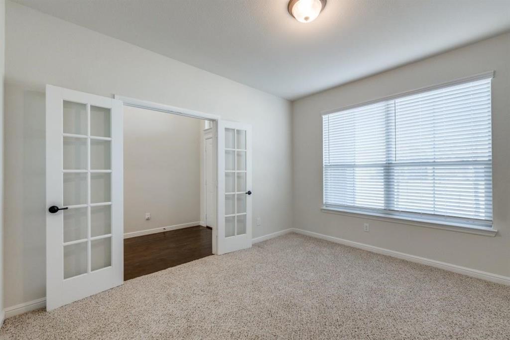 3912 Crater Circle Property Photo 4