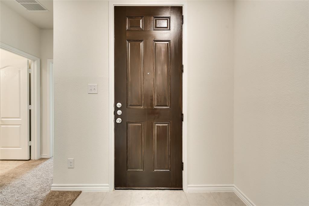2708 Ryder Lane Property Photo 3