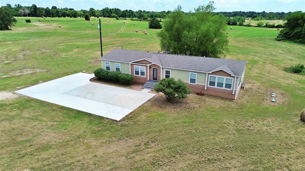 6818 Texas Highway 11 Property Photo 9