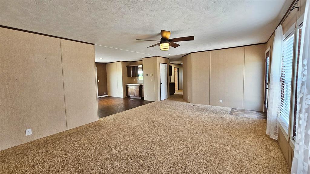 6818 Texas Highway 11 Property Photo 13