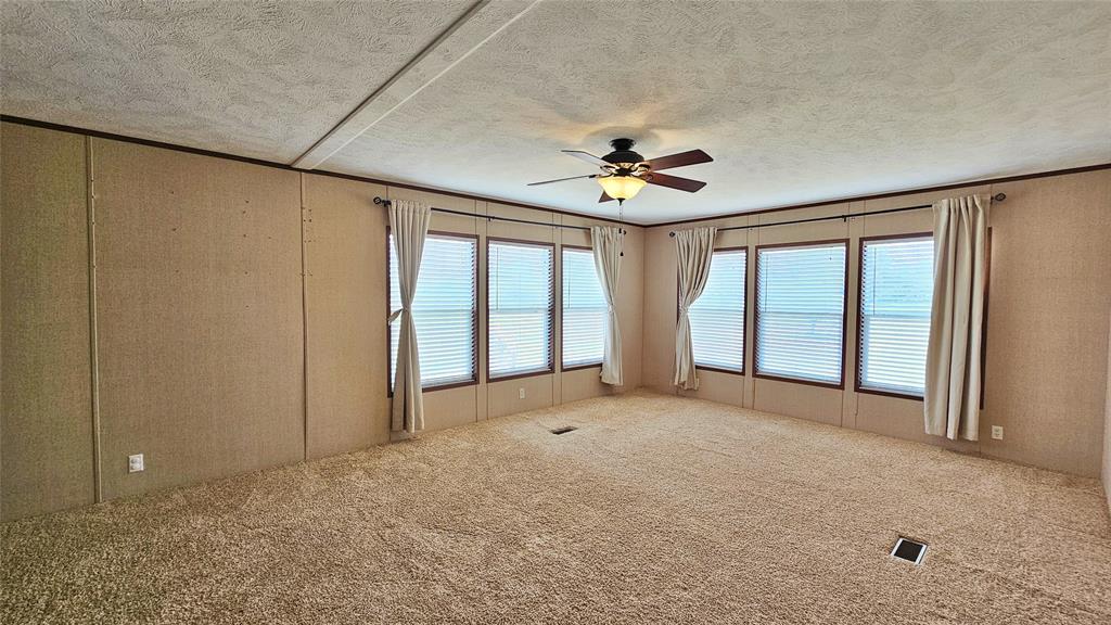 6818 Texas Highway 11 Property Photo 20
