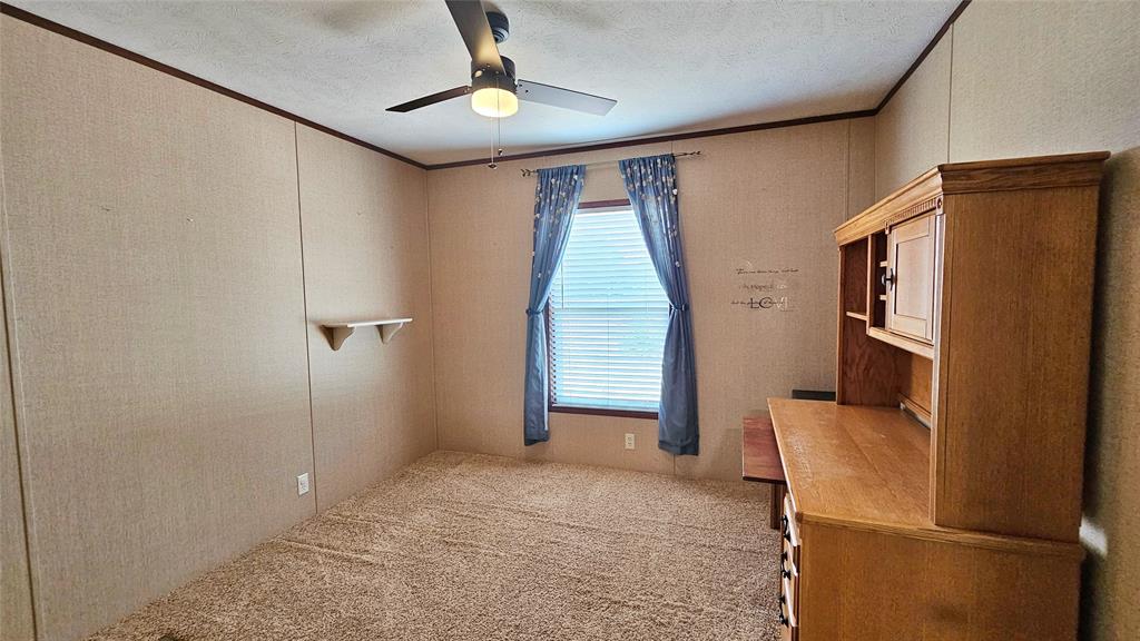 6818 Texas Highway 11 Property Photo 34