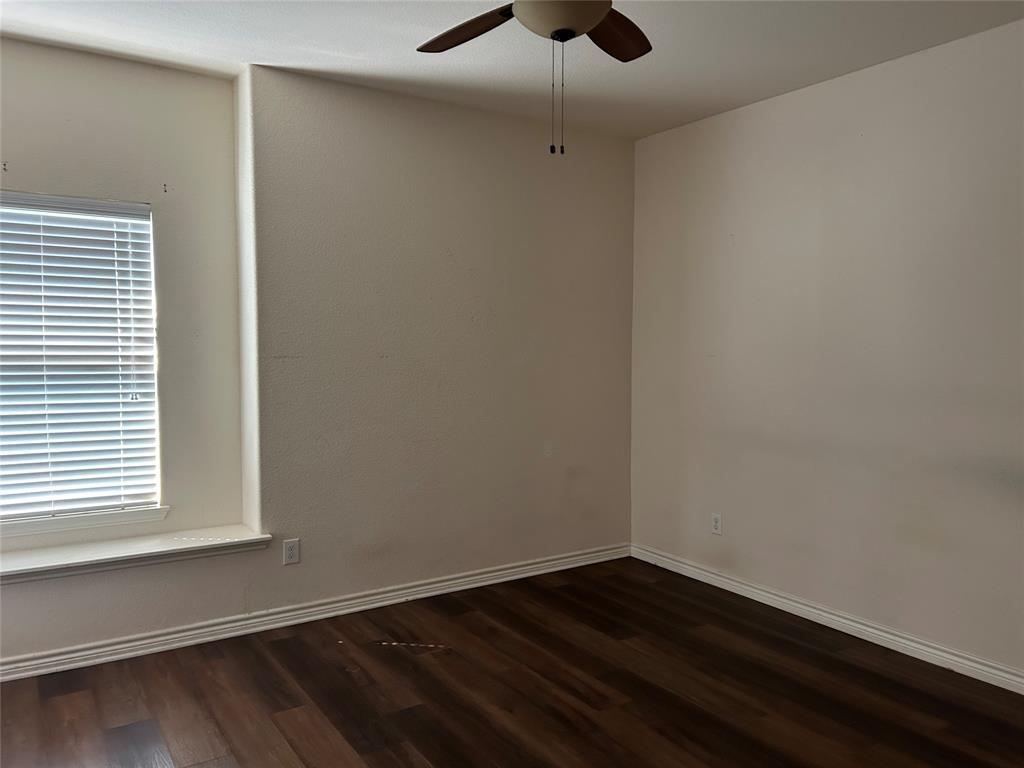 12045 Walden Wood Drive Property Photo 21