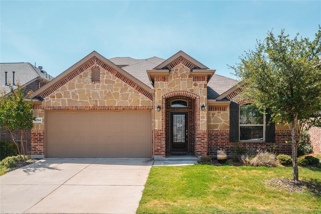 16704 Spence Park Lane Property Photo 1