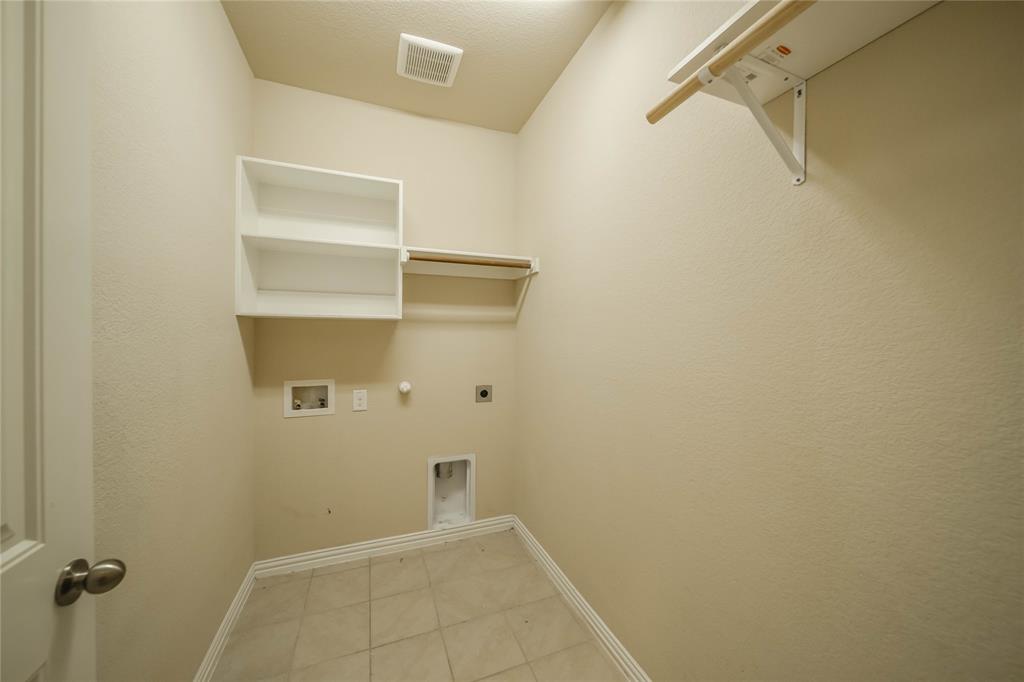 16704 Spence Park Lane Property Photo 10