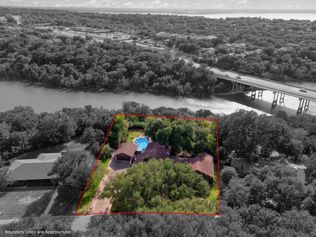 3716 Laguna Vista Drive Property Photo 1
