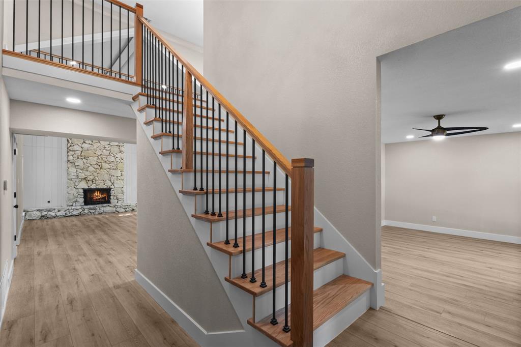 1631 Windchime Drive Property Photo 4