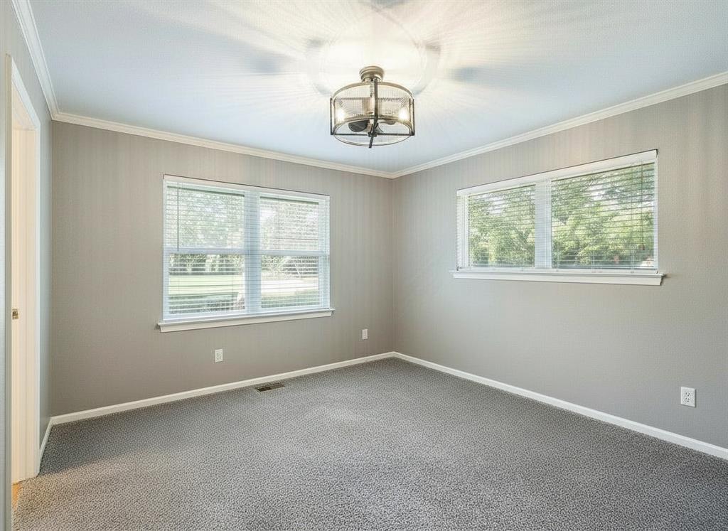 807 Clearwater Drive Property Photo 18